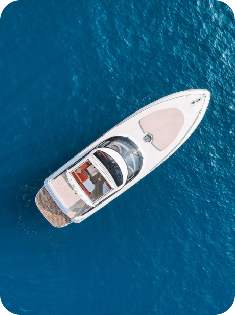 Яхта в Балаклаве